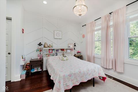 Photo of 609 Sanders Street, Indianapolis, IN
