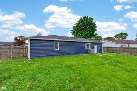 Photo of 1063 Dutchman Lane, Seymour, IN