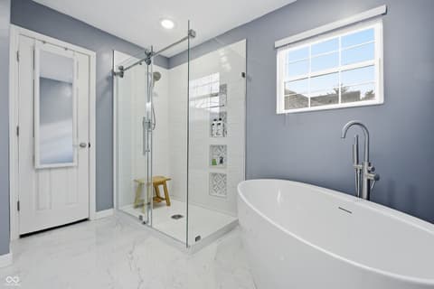 Photo of 6611 Fountain Cove Court, Indianapolis, IN