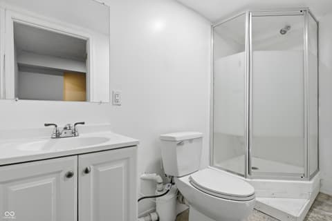 Photo of 6611 Fountain Cove Court, Indianapolis, IN