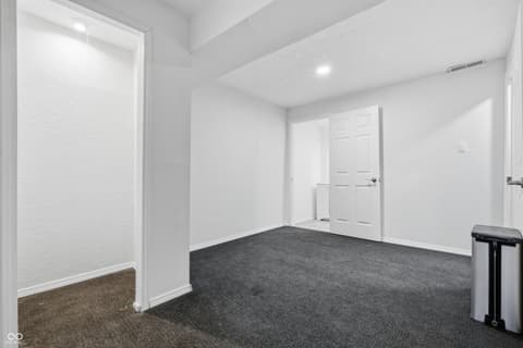Photo of 6611 Fountain Cove Court, Indianapolis, IN