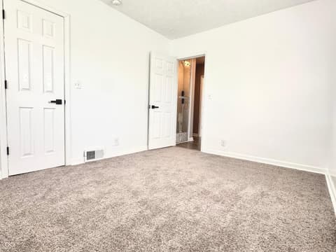 Bedroom at 1513 Dewey Street, Anderson, IN