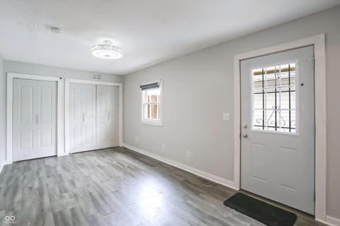 Photo of 945 Cecil Avenue, Indianapolis, IN