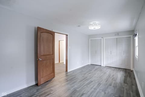 Photo of 945 Cecil Avenue, Indianapolis, IN