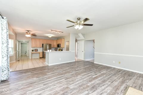 Photo of 7942 Red Sunset Way, Avon, IN