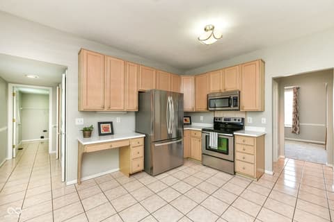 Photo of 7942 Red Sunset Way, Avon, IN