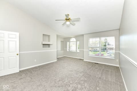 Photo of 7942 Red Sunset Way, Avon, IN