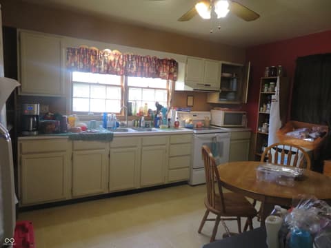 Photo of 202 N West Street, Alexandria, IN