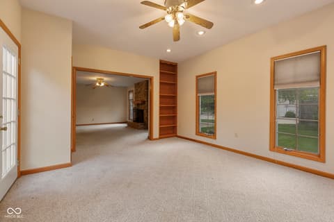 Photo of 1266 Kensington Drive, Seymour, IN