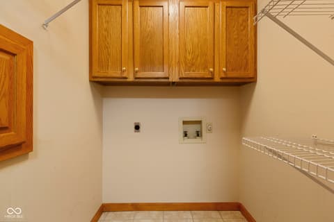 Photo of 1266 Kensington Drive, Seymour, IN
