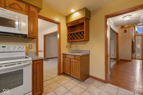 Photo of 1266 Kensington Drive, Seymour, IN