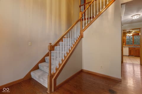 Photo of 1266 Kensington Drive, Seymour, IN