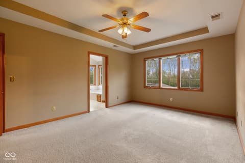 Photo of 1266 Kensington Drive, Seymour, IN