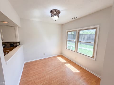 Photo of 9463 Maple Way, Indianapolis, IN