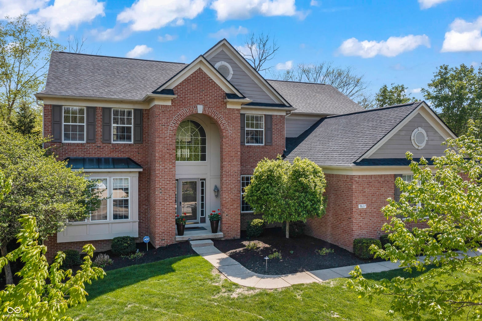 Photo of 9827 Belcrest Lane, Indianapolis, IN