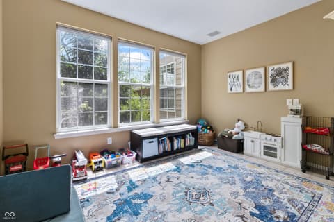 Photo of 9827 Belcrest Lane, Indianapolis, IN