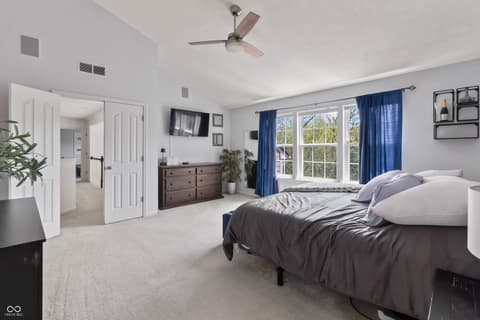 Photo of 9827 Belcrest Lane, Indianapolis, IN