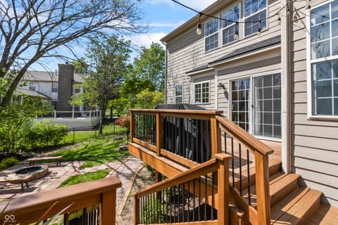 Photo of 9827 Belcrest Lane, Indianapolis, IN