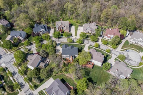 Photo of 9827 Belcrest Lane, Indianapolis, IN