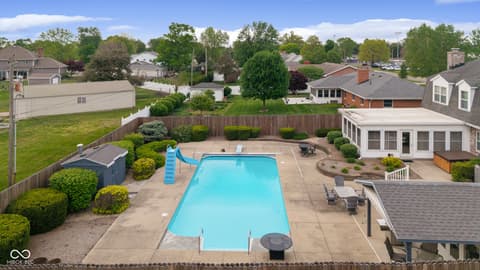 Pool at 425 Lasher Drive, Seymour, IN