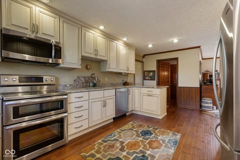 Kitchen at 425 Lasher Drive, Seymour, IN