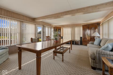 Dining room at 425 Lasher Drive, Seymour, IN