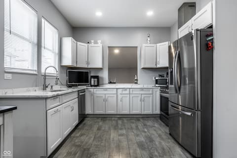 Photo of 2302 N Kenwood Avenue, Indianapolis, IN