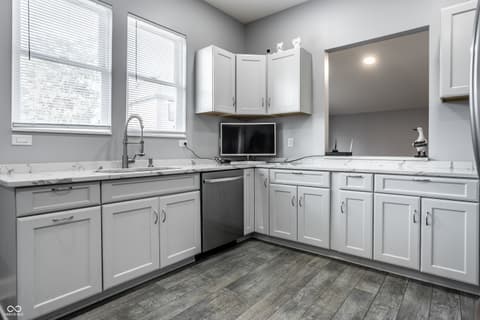 Photo of 2302 N Kenwood Avenue, Indianapolis, IN