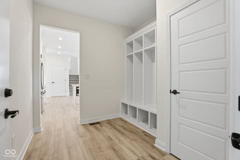 Laundry room at 8165 Cindy Circle, Martinsville, IN