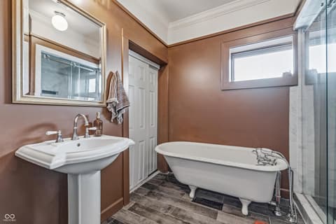 Bathroom at 8373 W 1700 N, Elwood, IN