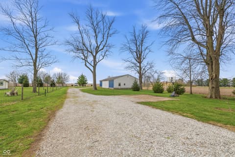 Community — 8373 W 1700 N, Elwood, IN