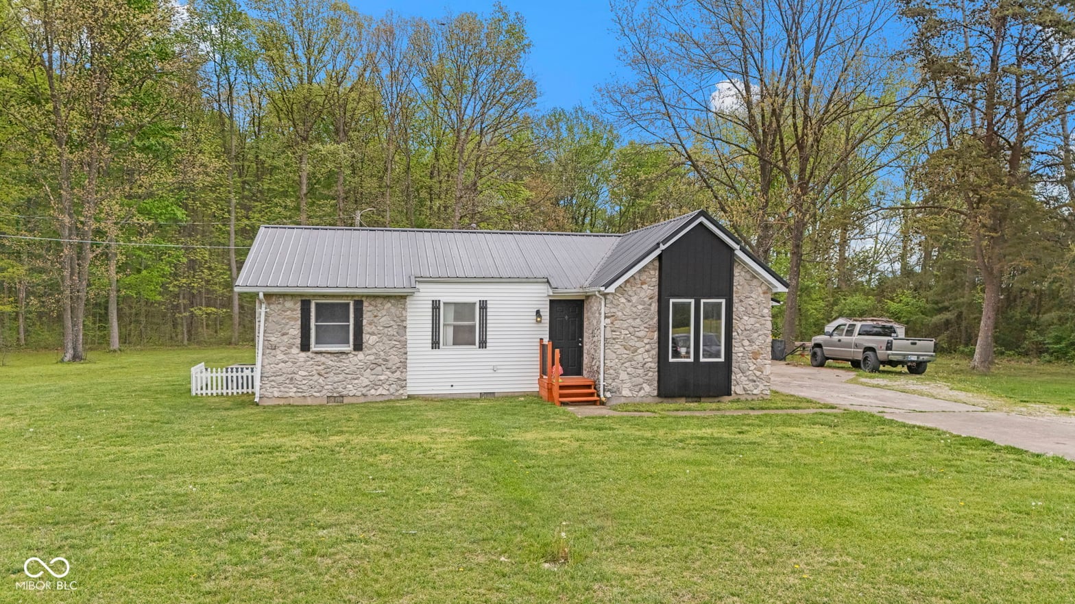 Photo of 3195 S Boatman Road, Scottsburg, IN