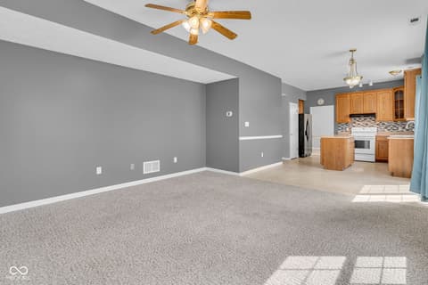 Photo of 880 Deer Field Drive, Greencastle, IN