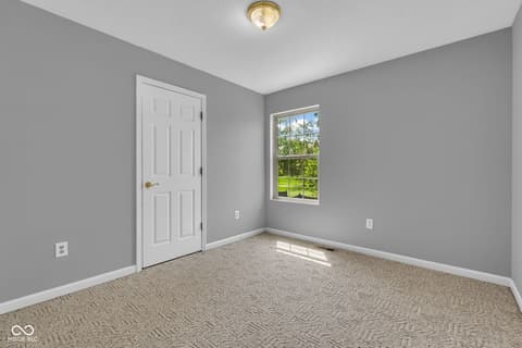 Photo of 880 Deer Field Drive, Greencastle, IN