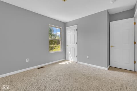 Photo of 880 Deer Field Drive, Greencastle, IN