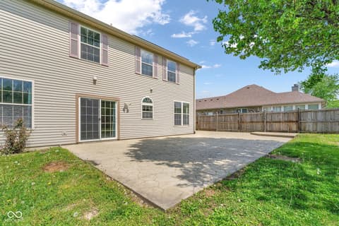 Photo of 880 Deer Field Drive, Greencastle, IN