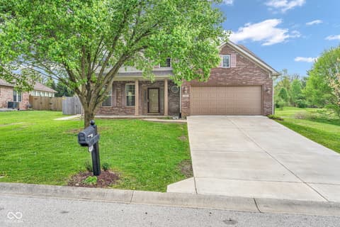 Photo of 880 Deer Field Drive, Greencastle, IN