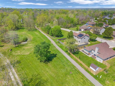 Photo of 880 Deer Field Drive, Greencastle, IN