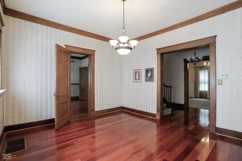 Photo of 506 S Washington Street, Crawfordsville, IN