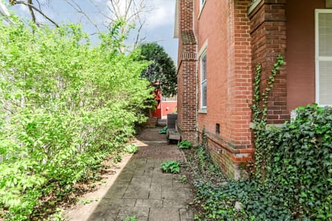 Photo of 506 S Washington Street, Crawfordsville, IN