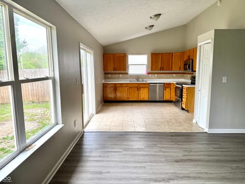 Photo of 6027 Lakeside Manor Avenue, Indianapolis, IN