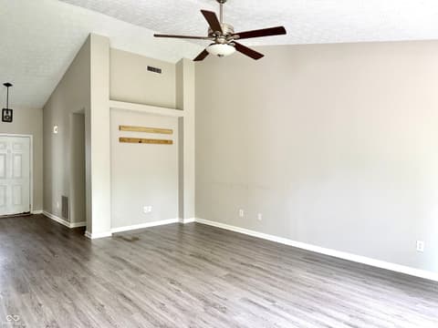 Photo of 6027 Lakeside Manor Avenue, Indianapolis, IN