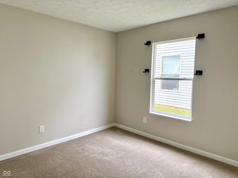 Photo of 6027 Lakeside Manor Avenue, Indianapolis, IN