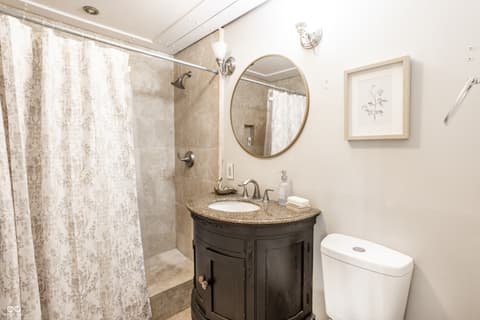 Photo of 643 Fort Wayne Avenue, Indianapolis, IN