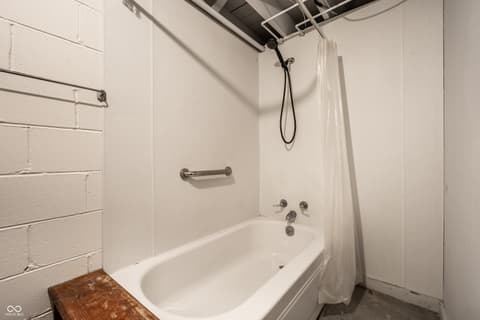Photo of 5548 N Meridian Street, Indianapolis, IN