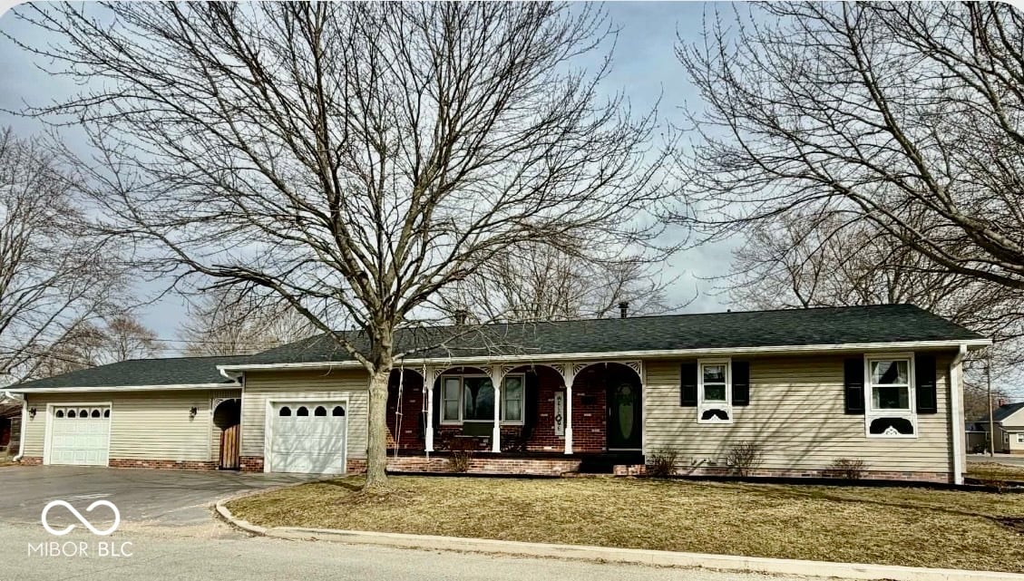 Front exterior at 1202 7th Street, Covington, IN