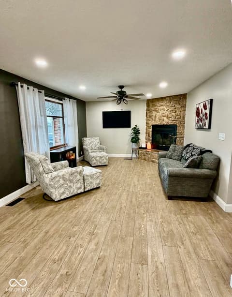 Bedroom at 1202 7th Street, Covington, IN