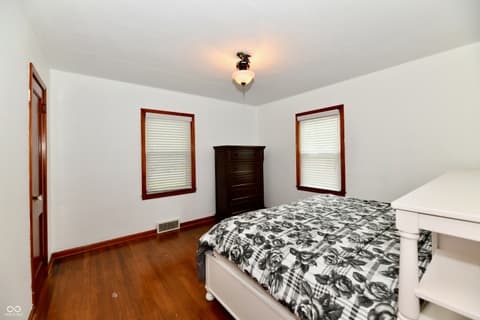 Photo of 245 S 11th Avenue, Beech Grove, IN