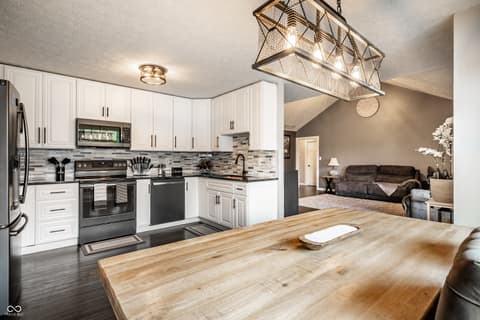 Kitchen at 6907 E County Road 825 S, Mooresville, IN