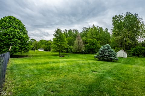 Yard at 6907 E County Road 825 S, Mooresville, IN